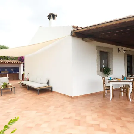 Villamarina Farm stay *