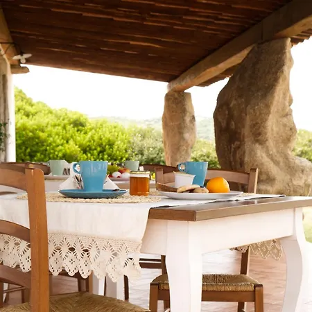 Alloggio per agriturismo Villamarina Aglientu